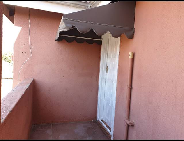 3 BEDROOM APARTMENT RENTED IN FLORENTIA